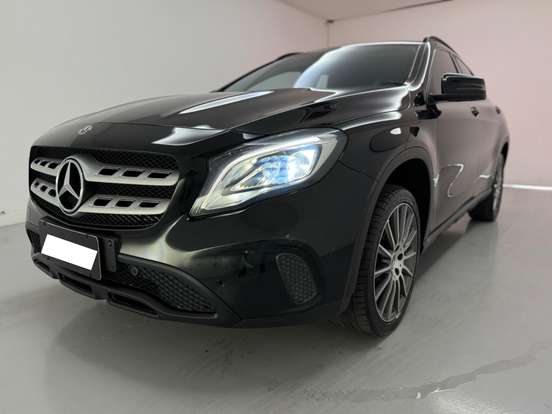 MERCEDES-BENZ-GLA 200-1.6 CGI FLEX ADVANCE 7G-DCT MERCEDES-BENZ-GLA 200-2018