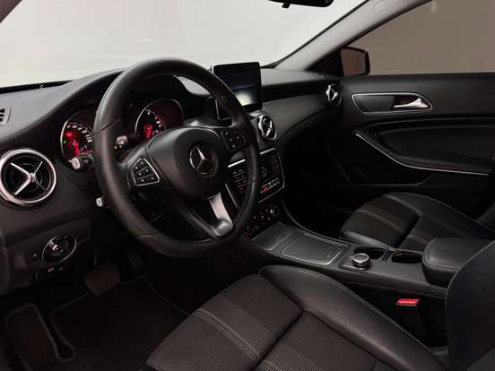MERCEDES-BENZ-GLA 200-1.6 CGI FLEX ADVANCE 7G-DCT MERCEDES-BENZ-GLA 200-2018