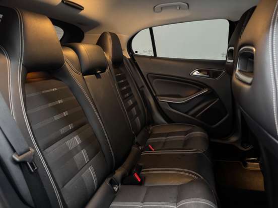 MERCEDES-BENZ-GLA 200-1.6 CGI FLEX ADVANCE 7G-DCT MERCEDES-BENZ-GLA 200-2018