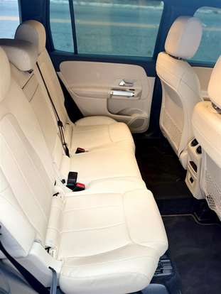 MERCEDES-BENZ-GLB 200-2021
