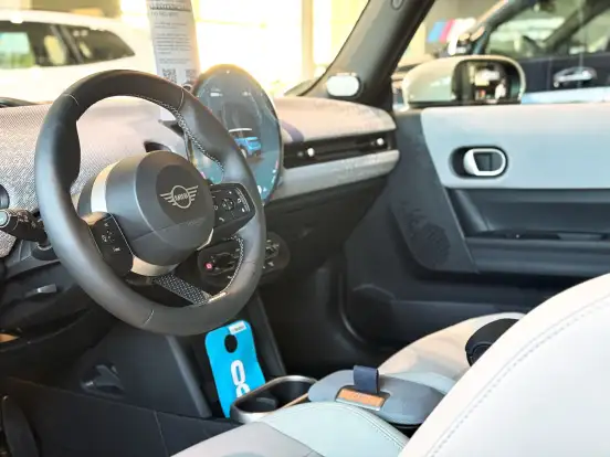 MINI-COOPER-2025
