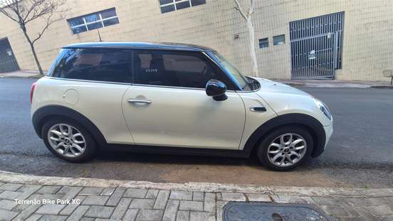 MINI-COOPER-2017