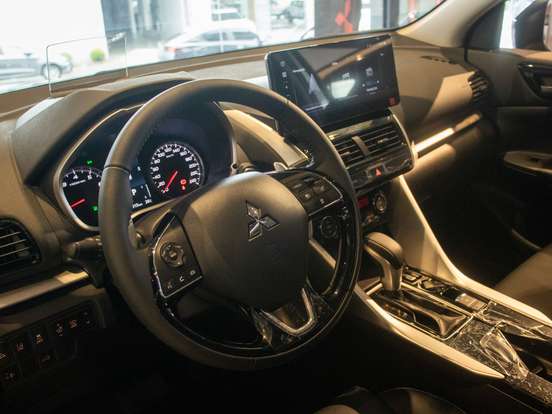 MITSUBISHI-ECLIPSE CROSS-1.5 MIVEC TURBO GASOLINA HPE-S CVT MITSUBISHI-ECLIPSE CROSS-2025