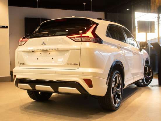 MITSUBISHI-ECLIPSE CROSS-1.5 MIVEC TURBO GASOLINA HPE-S CVT MITSUBISHI-ECLIPSE CROSS-2026