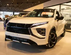 MITSUBISHI ECLIPSE CROSS 1.5 MIVEC TURBO GASOLINA HPE-S S-AWC CVT MITSUBISHI ECLIPSE CROSS 1.5 MIVEC TURBO GASOLINA HPE-S S-AWC CVT