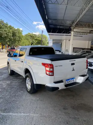 MITSUBISHI-L200 TRITON-2023