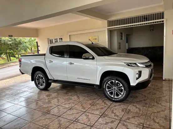 MITSUBISHI-L200 TRITON-2021