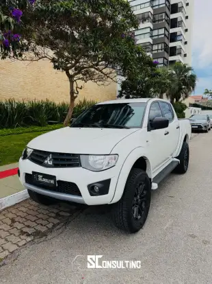 MITSUBISHI-L200 TRITON-2013