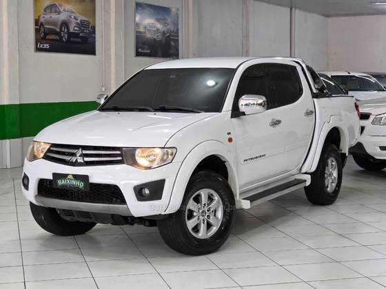 MITSUBISHI L200 TRITON 2.4 HLS 4X2 CD 16V FLEX 4P MANUAL