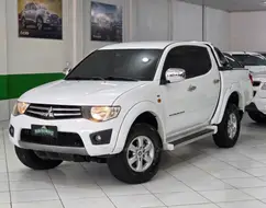 MITSUBISHI L200 TRITON 2.4 HLS 4X2 CD 16V FLEX 4P MANUAL MITSUBISHI L200 TRITON 2.4 HLS 4X2 CD 16V FLEX 4P MANUAL
