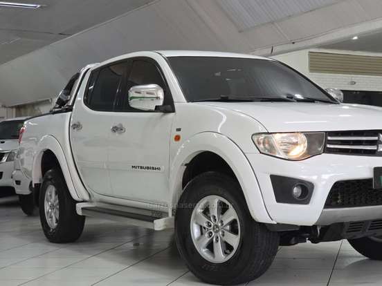MITSUBISHI-L200 TRITON-2013