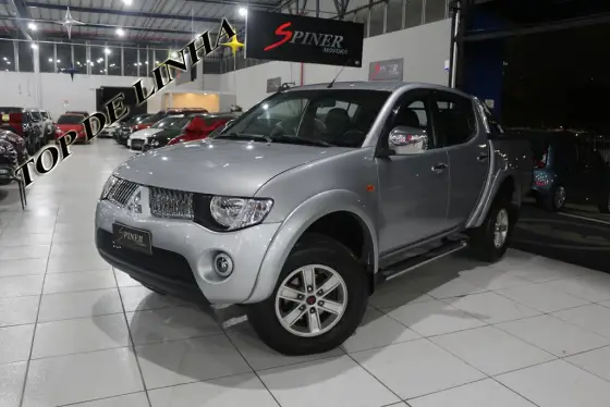 MITSUBISHI L200 TRITON 3.2 HPE 4X4 CD 16V TURBO INTERCOOLER DIESEL 4P AUTOMÁTICO MITSUBISHI L200 TRITON 3.2 HPE 4X4 CD 16V TURBO INTERCOOLER DIESEL 4P AUTOMÁTICO