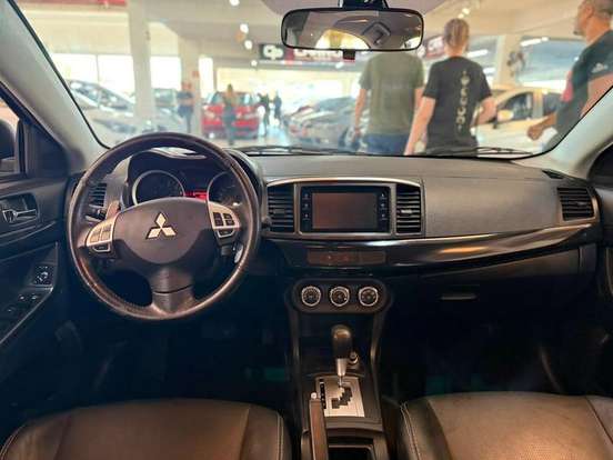 MITSUBISHI-LANCER-2.0 HL 16V GASOLINA 4P AUTOMÁTICO MITSUBISHI-LANCER-2016