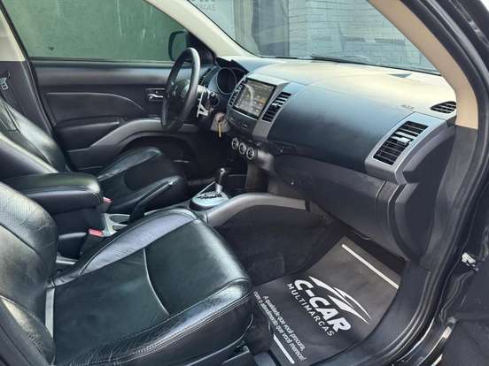MITSUBISHI-OUTLANDER-2.0 16V GASOLINA 4P AUTOMÁTICO MITSUBISHI-OUTLANDER-2012
