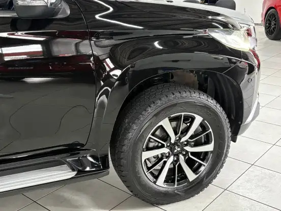 MITSUBISHI-PAJERO SPORT-2019