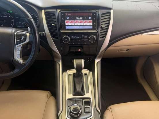 MITSUBISHI-PAJERO SPORT-2.4 16V MIVEC TURBO DIESEL HPE AWD AUTOMÁTICO MITSUBISHI-PAJERO SPORT-2019