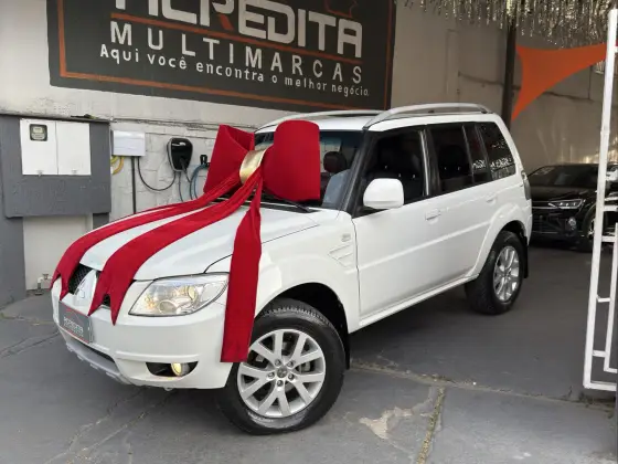MITSUBISHI PAJERO TR4 2.0 4X4 16V 140CV FLEX 4P AUTOMÁTICO MITSUBISHI PAJERO TR4 2.0 4X4 16V 140CV FLEX 4P AUTOMÁTICO