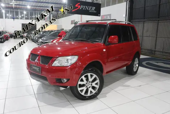 MITSUBISHI PAJERO TR4 2.0 4X4 16V 140CV FLEX 4P AUTOMÁTICO MITSUBISHI PAJERO TR4 2.0 4X4 16V 140CV FLEX 4P AUTOMÁTICO