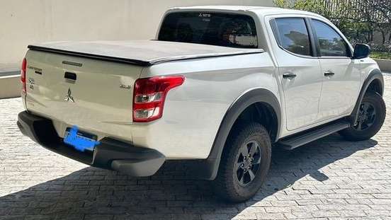MITSUBISHI-L200 TRITON-2021
