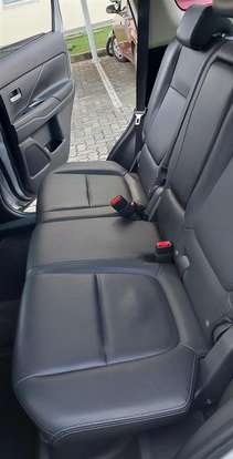 MITSUBISHI-OUTLANDER-2013