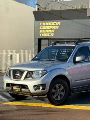 NISSAN-FRONTIER-2015