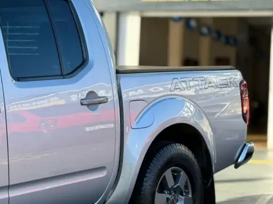 NISSAN-FRONTIER-2.5 SV ATTACK 4X4 CD TURBO ELETRONIC DIESEL 4P AUTOMÁTICO NISSAN-FRONTIER-2015