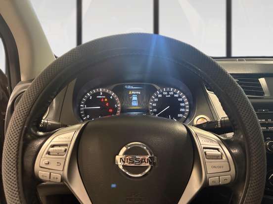NISSAN-FRONTIER-2018