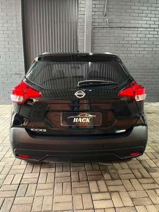 NISSAN-KICKS-2018