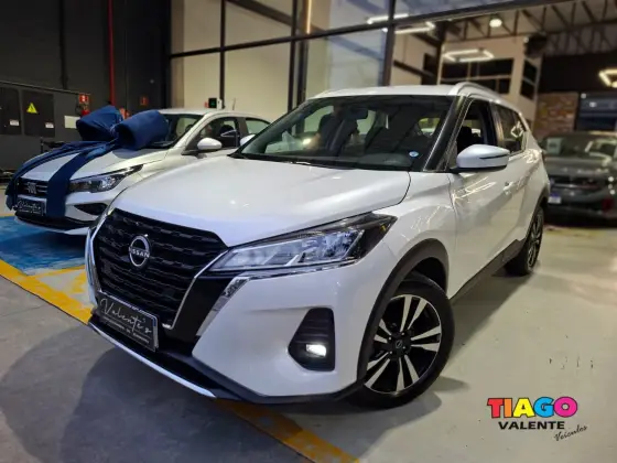 NISSAN KICKS PLAY 1.6 16V FLEXSTART SENSE XTRONIC NISSAN KICKS PLAY 1.6 16V FLEXSTART SENSE XTRONIC