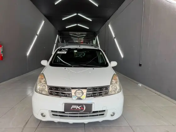 NISSAN LIVINA 1.8 SL 16V FLEX 4P AUTOMÁTICO NISSAN LIVINA 1.8 SL 16V FLEX 4P AUTOMÁTICO