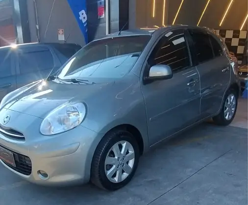 NISSAN MARCH 1.6 SV 16V FLEX 4P MANUAL NISSAN MARCH 1.6 SV 16V FLEX 4P MANUAL