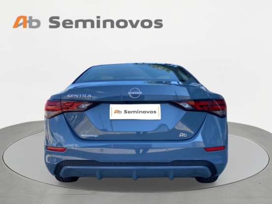 NISSAN-SENTRA-2025
