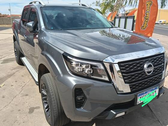 NISSAN FRONTIER 2.3 16V TURBO DIESEL XE CD 4X4 AUTOMÁTICO