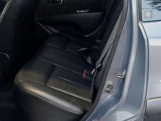 NISSAN-LIVINA-1.8 SL X-GEAR 16V FLEX 4P AUTOMÁTICO NISSAN-LIVINA-2009