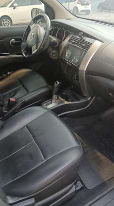 NISSAN-LIVINA-2009