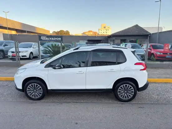 PEUGEOT-2008-2018