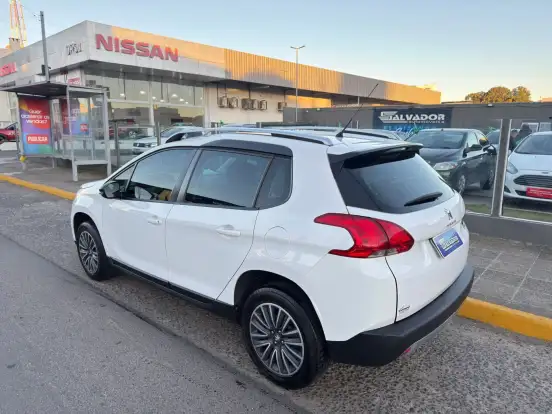 PEUGEOT-2008-1.6 16V FLEX ALLURE 4P AUTOMÁTICO PEUGEOT-2008-2018