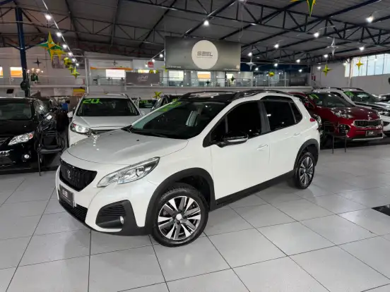 PEUGEOT-2008-2021