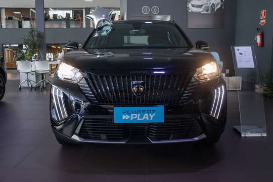 PEUGEOT-2008-2025