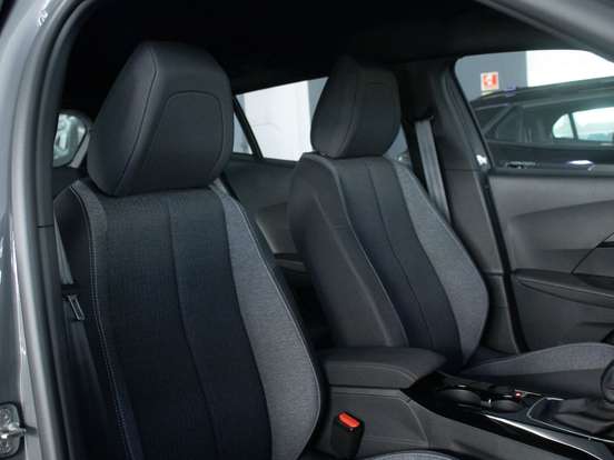 PEUGEOT-2008-1.0 TURBO 200 FLEX ACTIVE CVT PEUGEOT-2008-2025