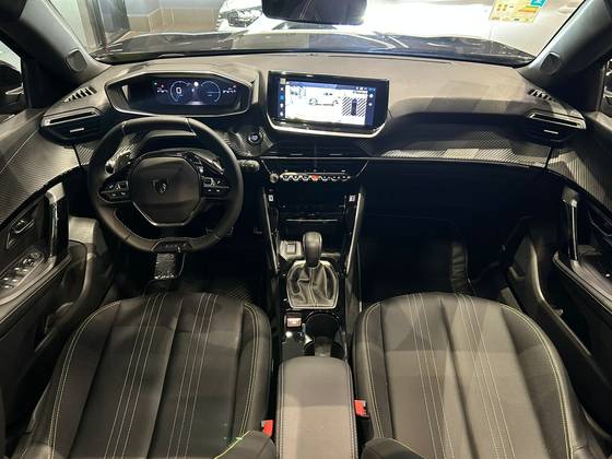 PEUGEOT 2008 1.0 TURBO 200 FLEX ACTIVE CVT