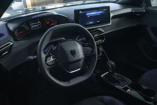 PEUGEOT-2008-1.0 TURBO 200 FLEX ACTIVE CVT PEUGEOT-2008-2025