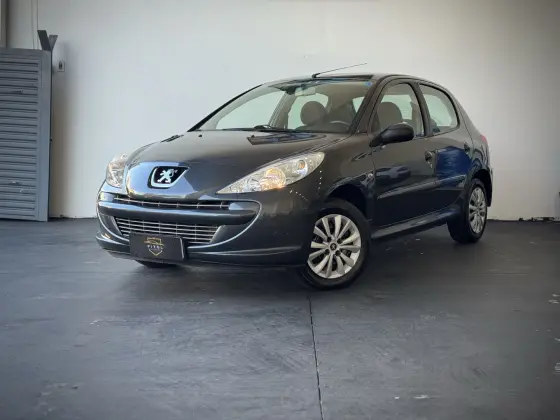 PEUGEOT 207 1.4 XR 8V FLEX 4P MANUAL PEUGEOT 207 1.4 XR 8V FLEX 4P MANUAL