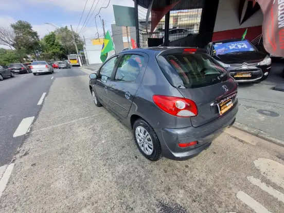 PEUGEOT-207-2011