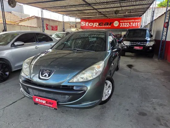 PEUGEOT 207 1.4 XR 8V FLEX 4P MANUAL PEUGEOT 207 1.4 XR 8V FLEX 4P MANUAL