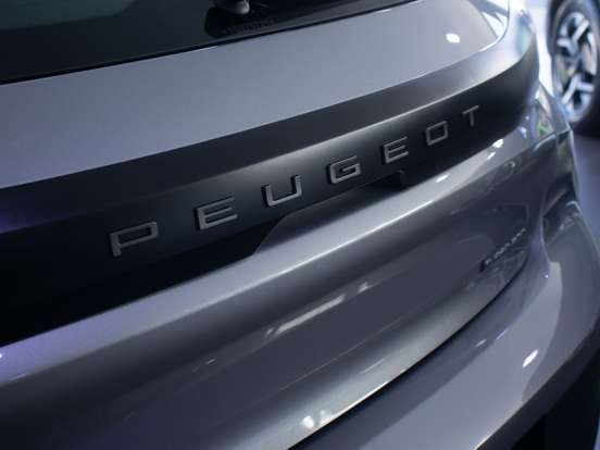 PEUGEOT-208-1.0 TURBO 200 FLEX ACTIVE CVT PEUGEOT-208-2026