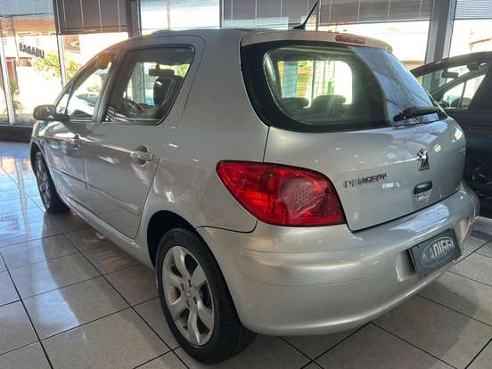 PEUGEOT-307-1.6 PRESENCE 16V FLEX 4P MANUAL PEUGEOT-307-2010