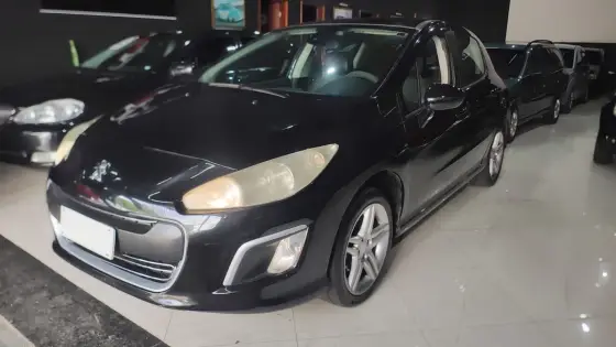 PEUGEOT 308 2.0 ALLURE 16V FLEX 4P AUTOMÁTICO PEUGEOT 308 2.0 ALLURE 16V FLEX 4P AUTOMÁTICO