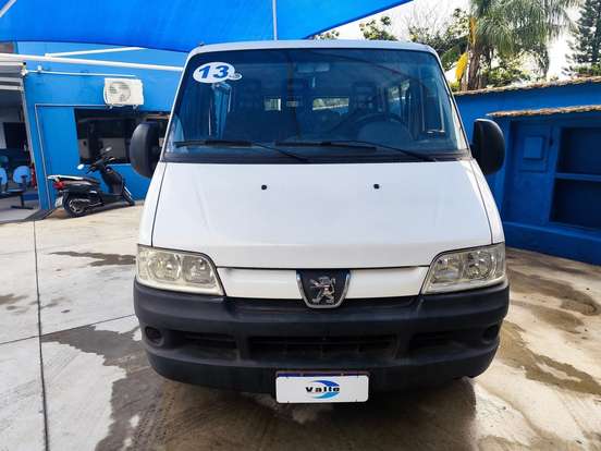 PEUGEOT-BOXER-2013