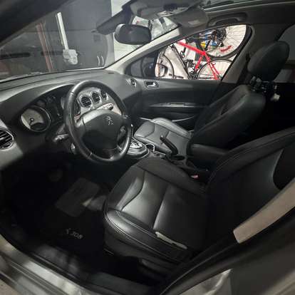 PEUGEOT-308-2015
